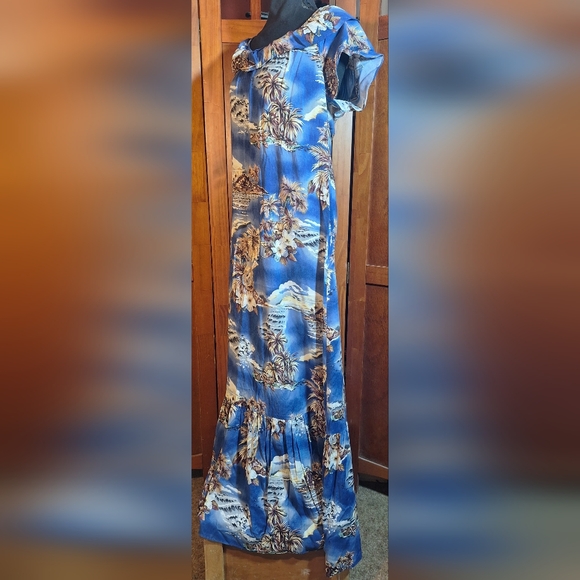 🌴HILO HATTIE Maxi Dress - Picture 3 of 5